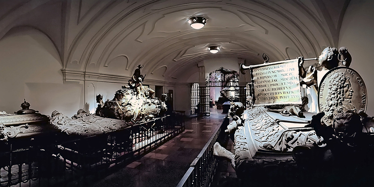 2003 - KAISERGRUFT, A-1010 Wien