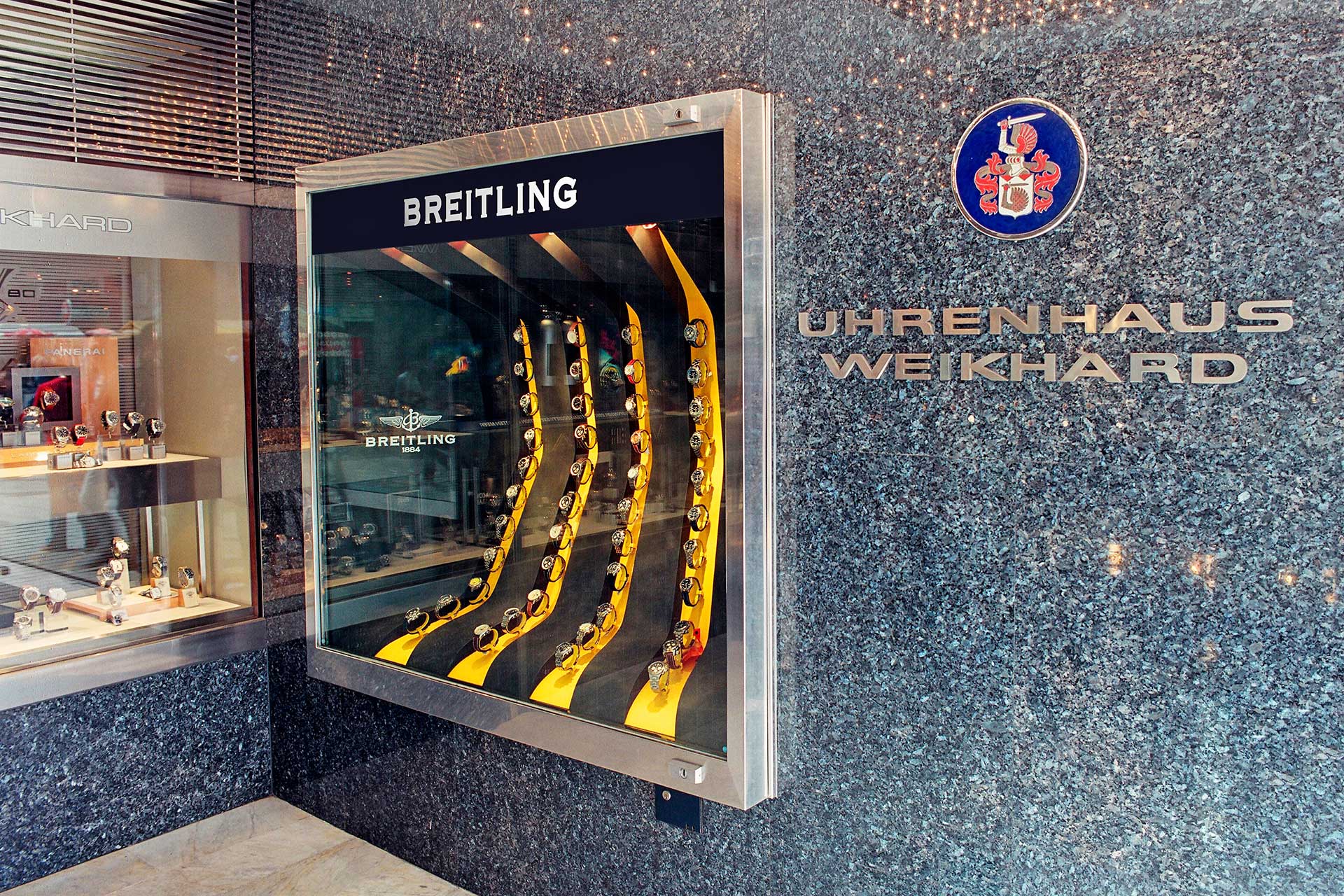 2004 - Uhrenhaus WEIKHARD - Breitling Vitrine, A-8010 Graz